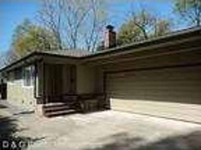 2 Bedroom 1 Bath In Santa Rosa CA 95403