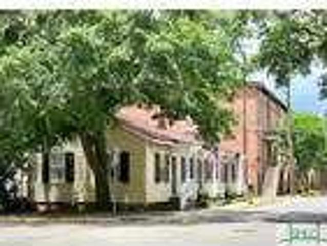 2 Bedroom 1 Bath In Savannah Georgia 31401