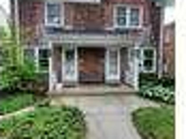 2 Bedroom 1 Bath In Shorewood WI 53211