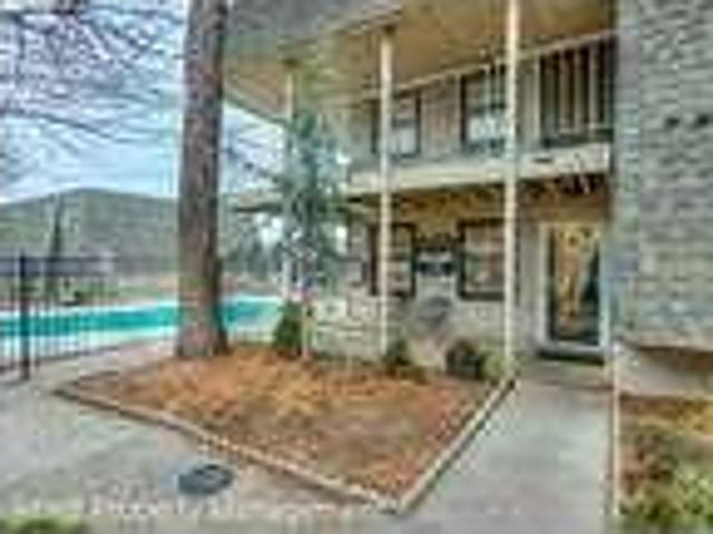 2 Bedroom 1 Bath In Warr Acres OK 73122