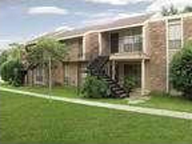 2 Bedroom 1 bath, $617.00 in Baton Rouge