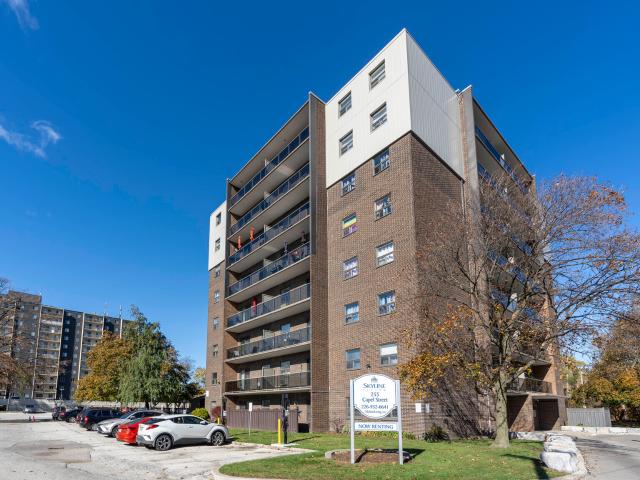 2 Bedroom, 1 Bath