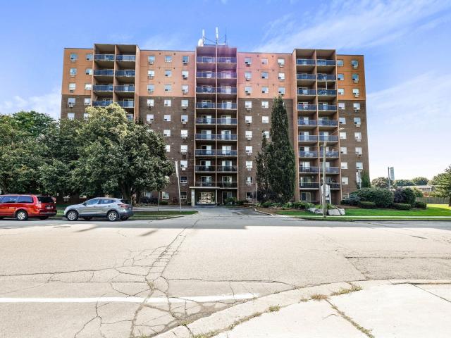 2 Bedroom, 1 Bath