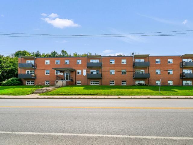 2 Bedroom, 1 Bath