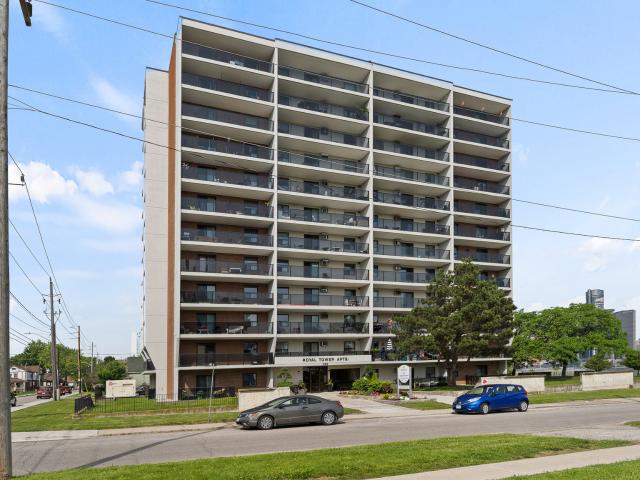 2 Bedroom, 1 Bath