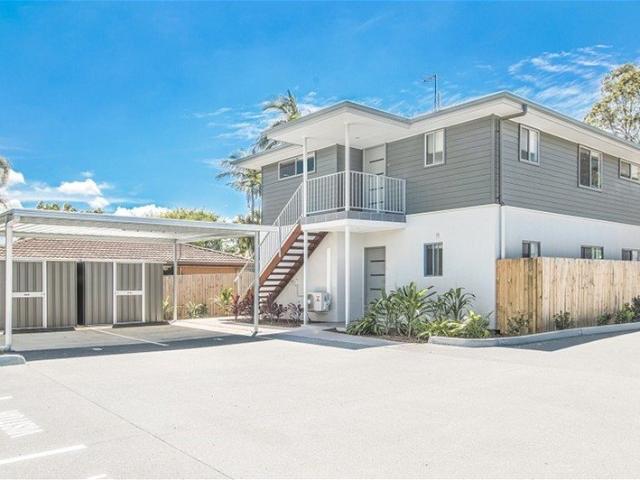 2 bedroom 1 bathroom Unit avaible at Saint Anthony Dr