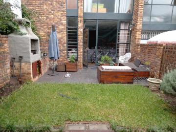 2 Bedroom 1 Bathroom unit in Cresta