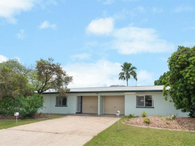 2 BEDROOM 1 BATHROOM UNIT IN RASMUSSEN!