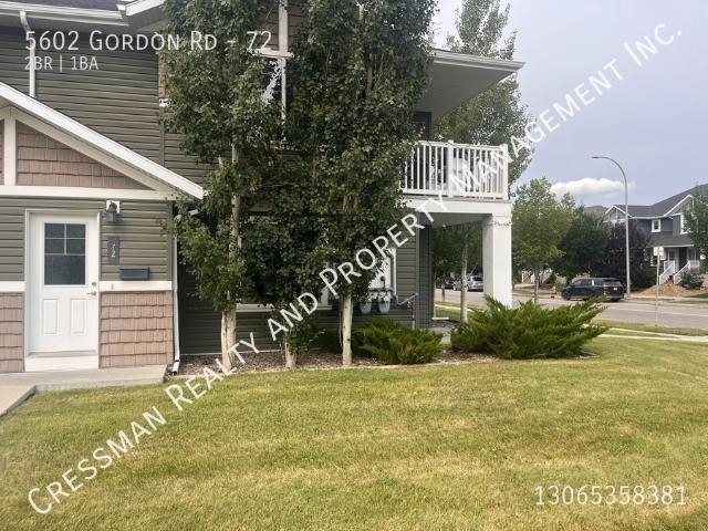 2 Bedroom 1 Bathroom Upper Level Unit in Harbour Landing
