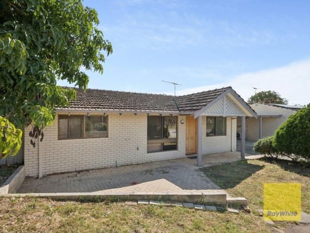 2 Bedroom 1 Bathroom Villa!
