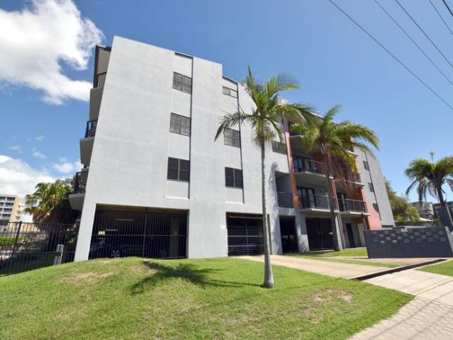2 BEDROOM 1 BATHROOM CENTRAL LOCATION