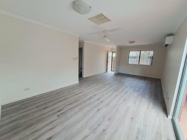 2 BEDROOM, 1 BATHROOM IMMACULATE GROUND LEVEL UNIT IN EASTSIDE