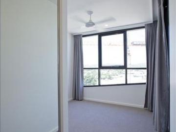 2 Bedroom 1 Bathroom Luxury Apartment