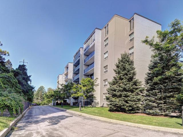 2 Bedroom