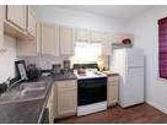2 Bedroom 2 Bath In Cumberland RI 02864