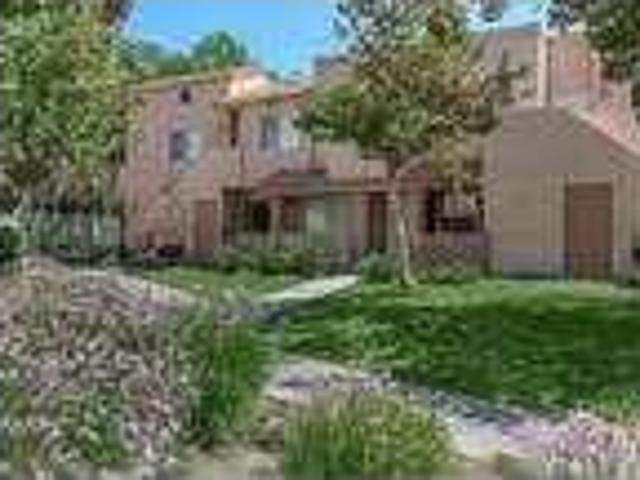 2 Bedroom 2 Bath In Canyon Country CA 91387