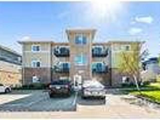 2 Bedroom 2 Bath In Cedar Falls IA 50613