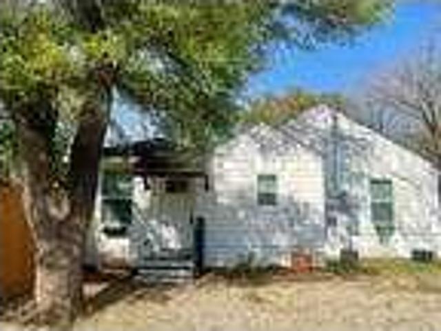 2 Bedroom 2 Bath In Friendswood TX 77546