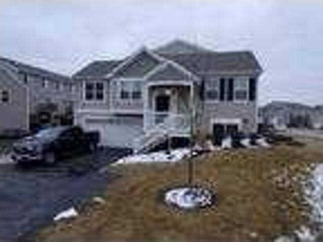 2 Bedroom 2 Bath In Pingree Grove IL 60140