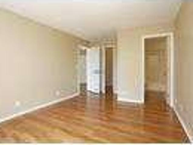 2 Bedroom 2 Bath In Schaumburg IL 60193
