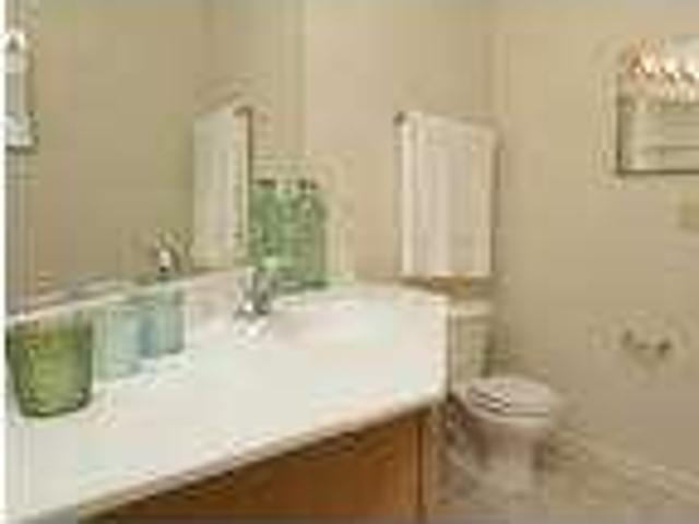 2 Bedroom 2 Bath In Waldorf MD 20602