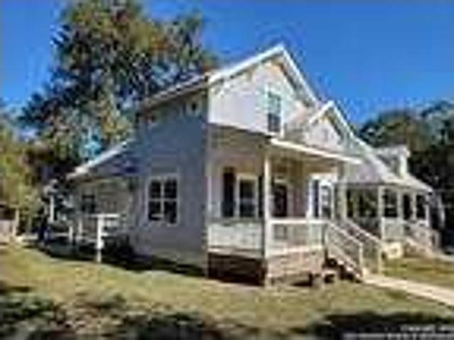 2 Bedroom 2 Bath In Waring Texas 78074