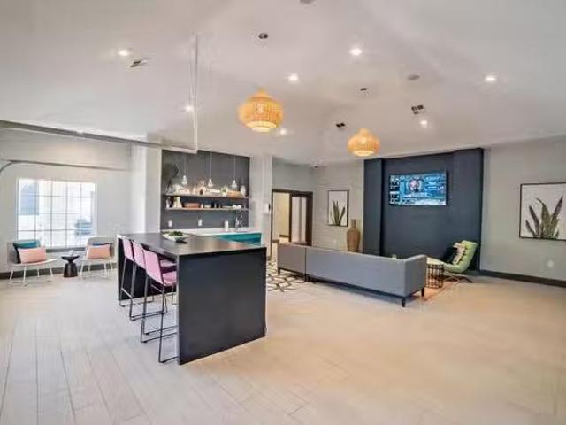 2 Bedroom 2 Bathroom