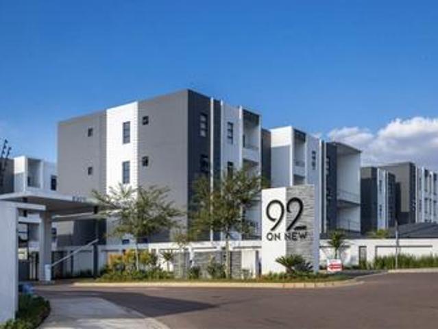 2 bedroom, 2 bathroom apartment on t.