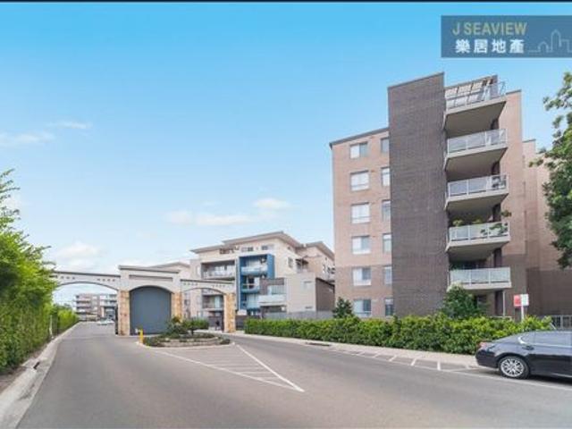 New Painting 2 Bedroom 2 Bathroom Apartment with Secure Parking For Lease only $720 pw!