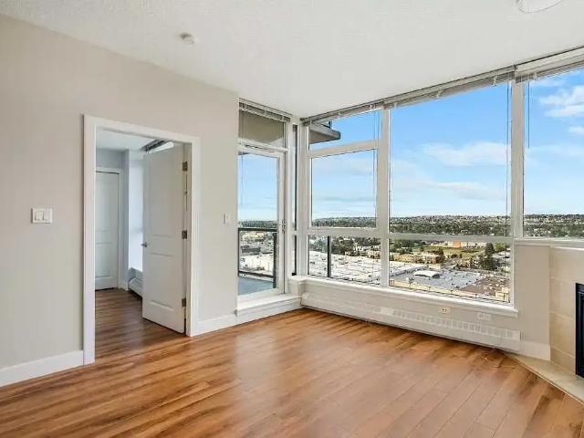 2 Bedroom 2 Bathroom Calgary Condo Near Downtown — 2 Bedrooms Condo Unit