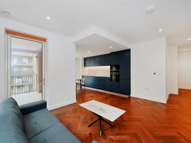 2 Bedroom 2 Bathroom Floor3