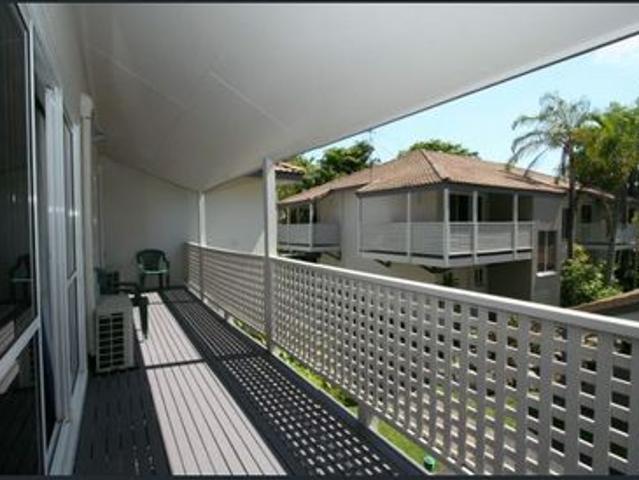 2 bedroom 2 bathroom fully furnished townhouse Resort Style Living