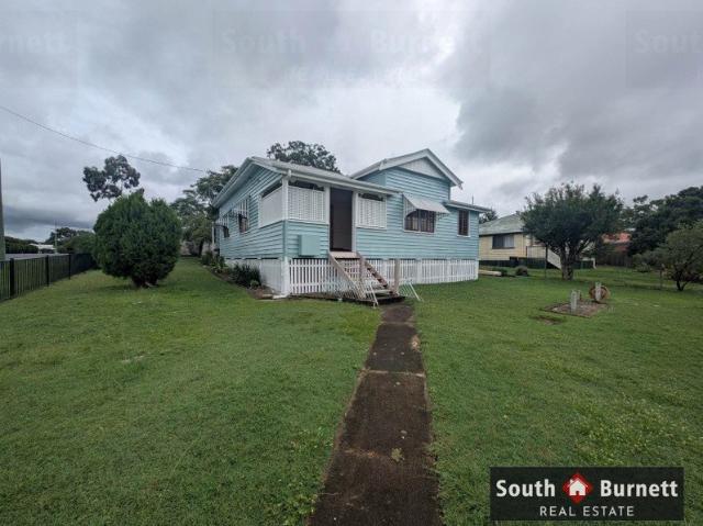 2 Bedroom, 2 bathroom home in the heart of Nanango
