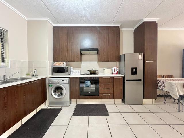 2 Bedroom, 2 Bathroom Middle Floor Apartment in Shicara