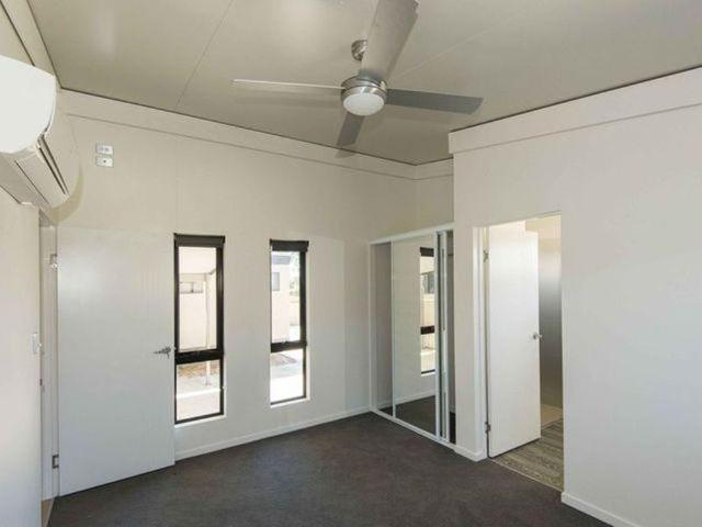 2 BEDROOM, 2 BATHROOM MODERN UNIT PARTLY FURNISHED
