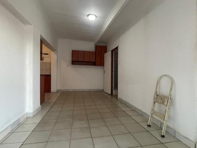 2 Bedroom 2 Bathroom Pet friendly cottage to Let in Albemarle