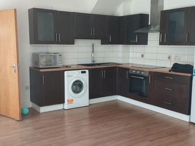 2 Bedroom