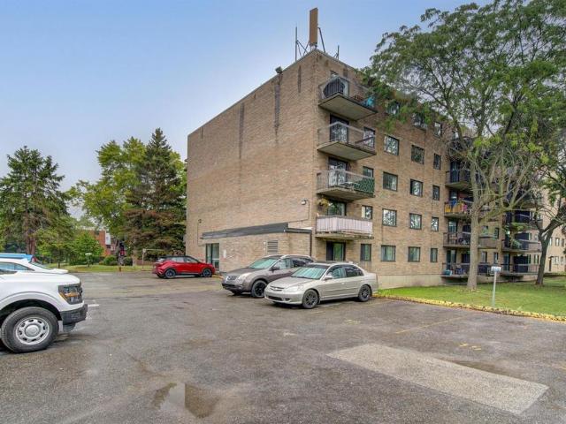 2 bedroom 453 Rue Darontal, Boucherville