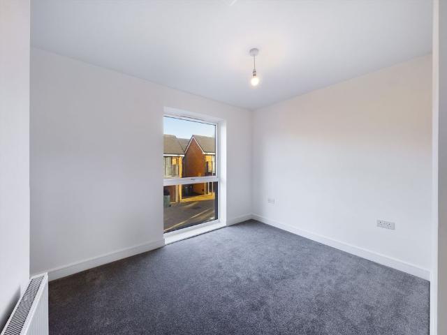 2 Bedroom