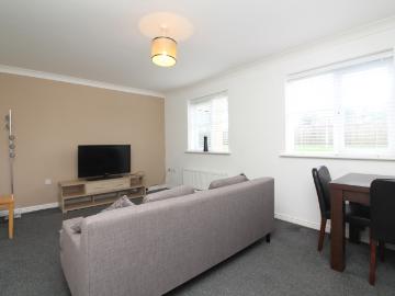 2 Bedroom