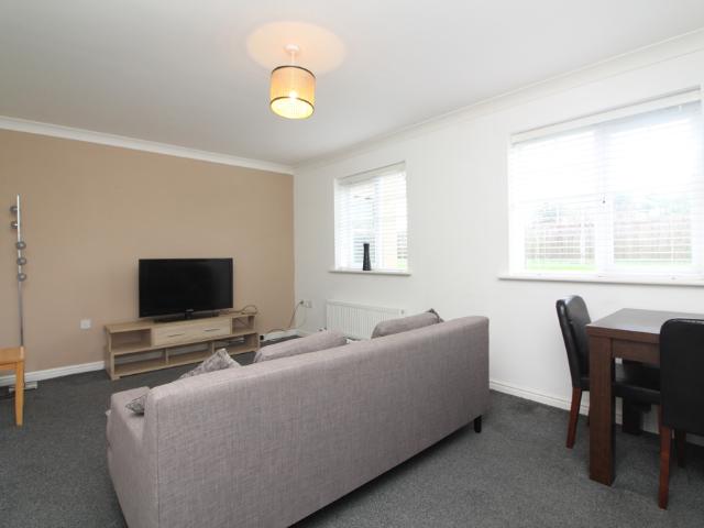 2 Bedroom