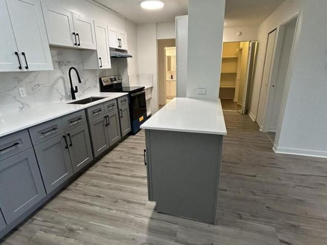 2 Bedroom 6260 Place Northcrest, Montréal