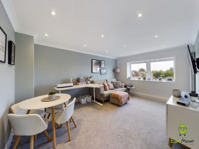 2 Bedroom