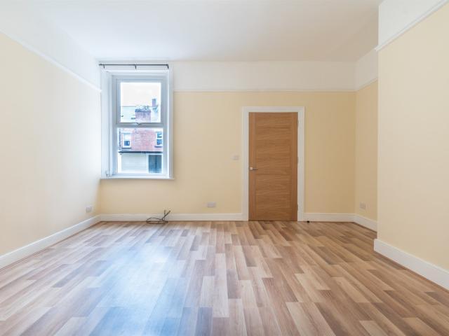 2 Bedroom