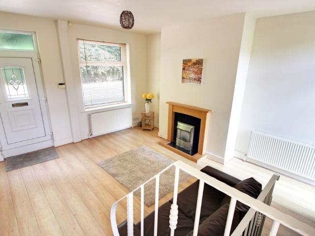 2 Bedroom