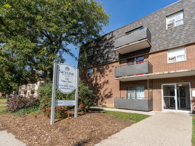 2 Bedroom