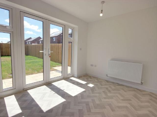 2 Bedroom