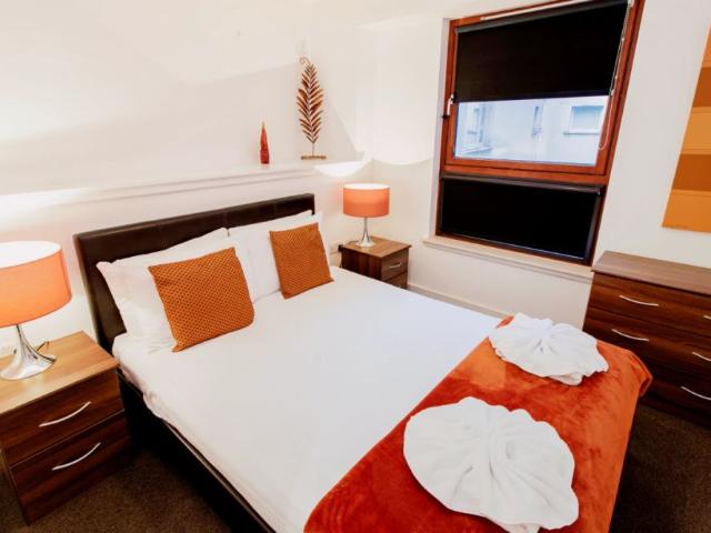 2 bedroom