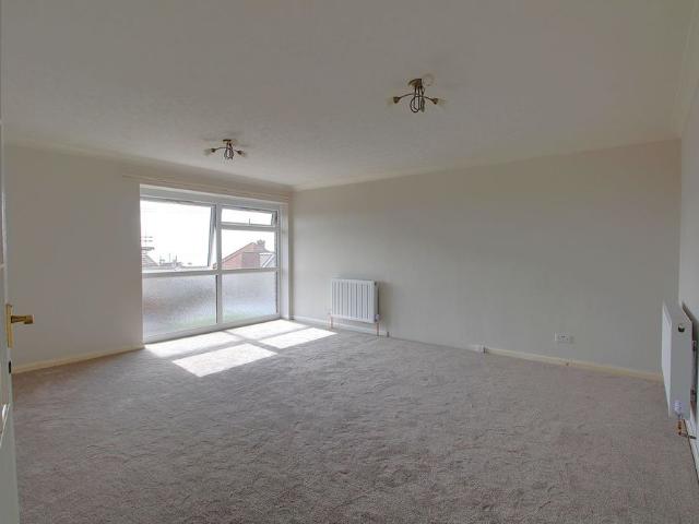 2 Bedroom