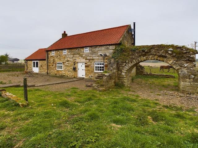 2 Bedroom Cottage